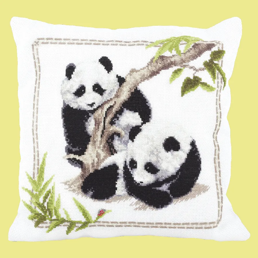 Набор для вышивки крестиком Чарівна Мить М-318 "Любопытные малыши". Catalog. Kits