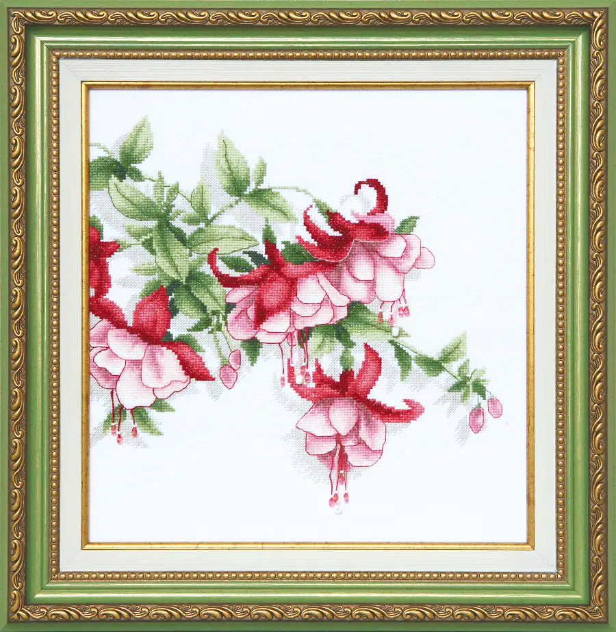 ВТ-098 Набор для вышивания крестом Crystal Art "Шелковые лепестки". Catalog. Kits